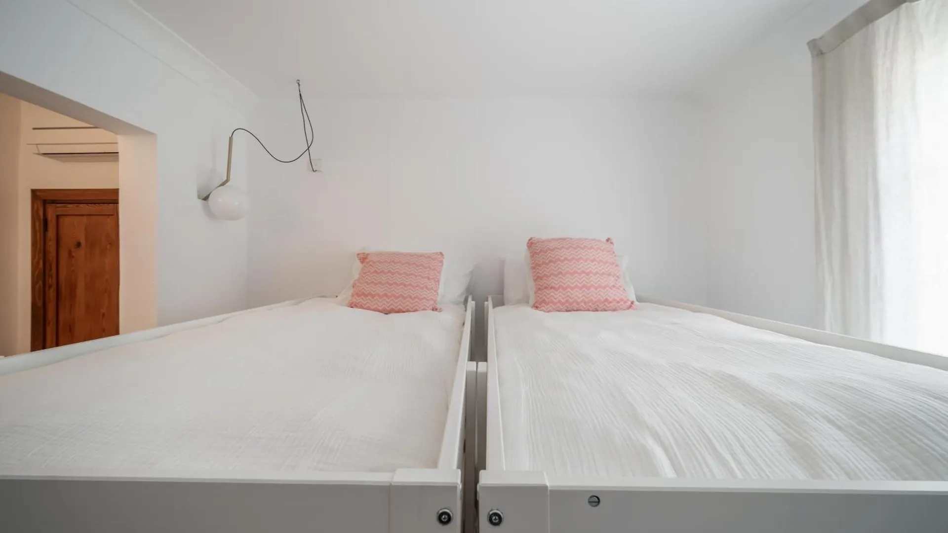 Llonga'S Hostel Ciutadella  Guest house