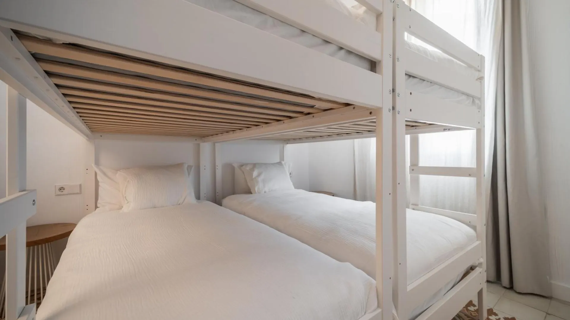 Llonga'S Hostel Ciutadella  Guest house