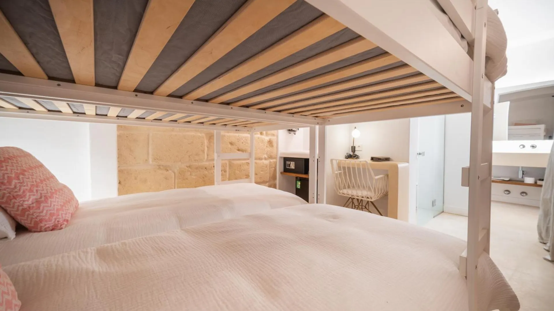 Guest house Llonga'S Hostel Ciutadella