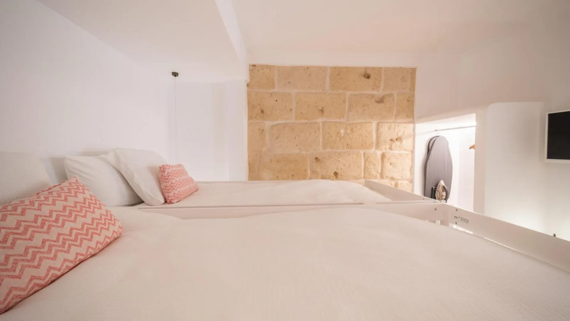 Llonga'S Hostel Ciutadella  Guest house