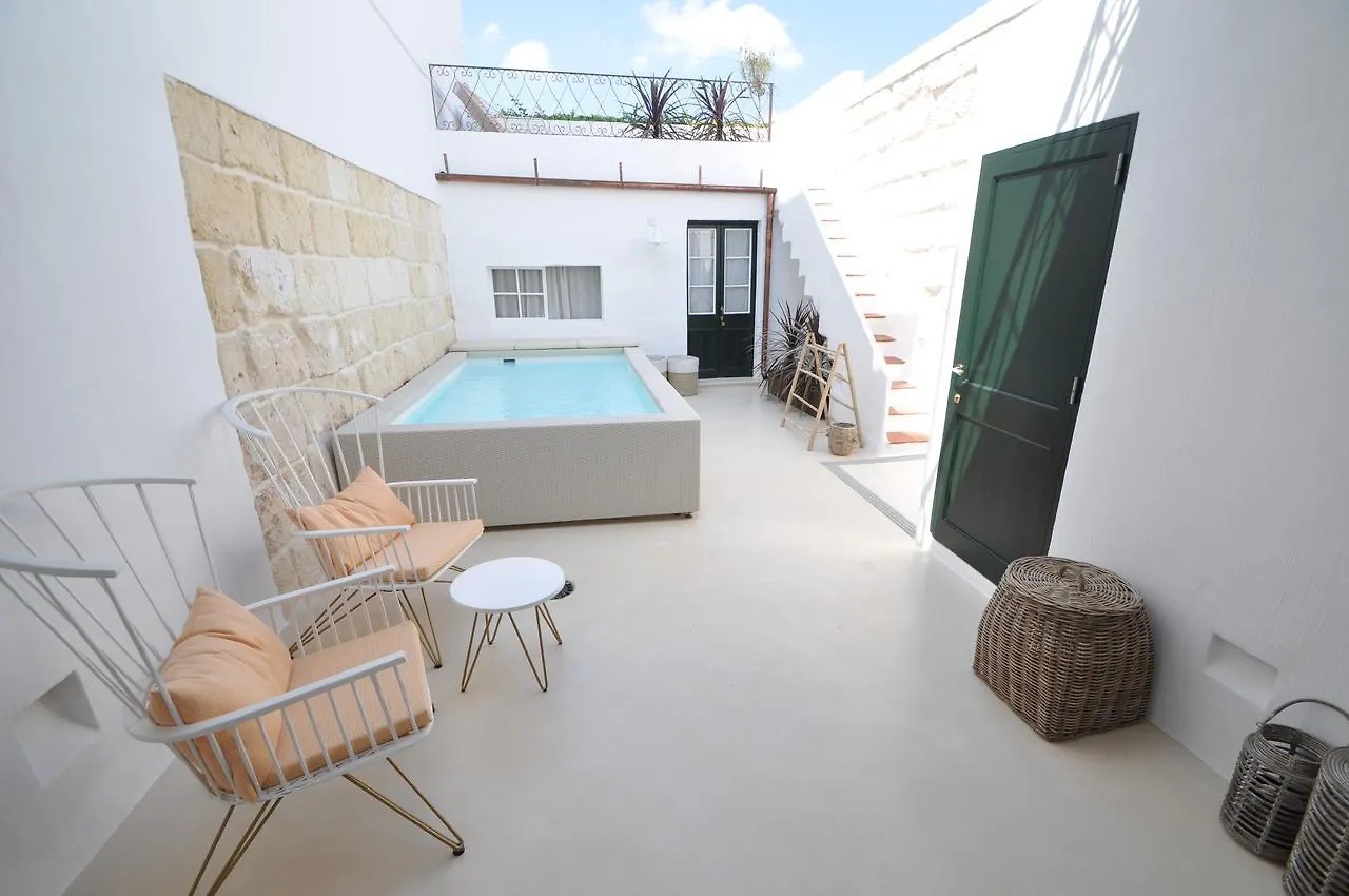 Llonga'S Hostel Ciutadella