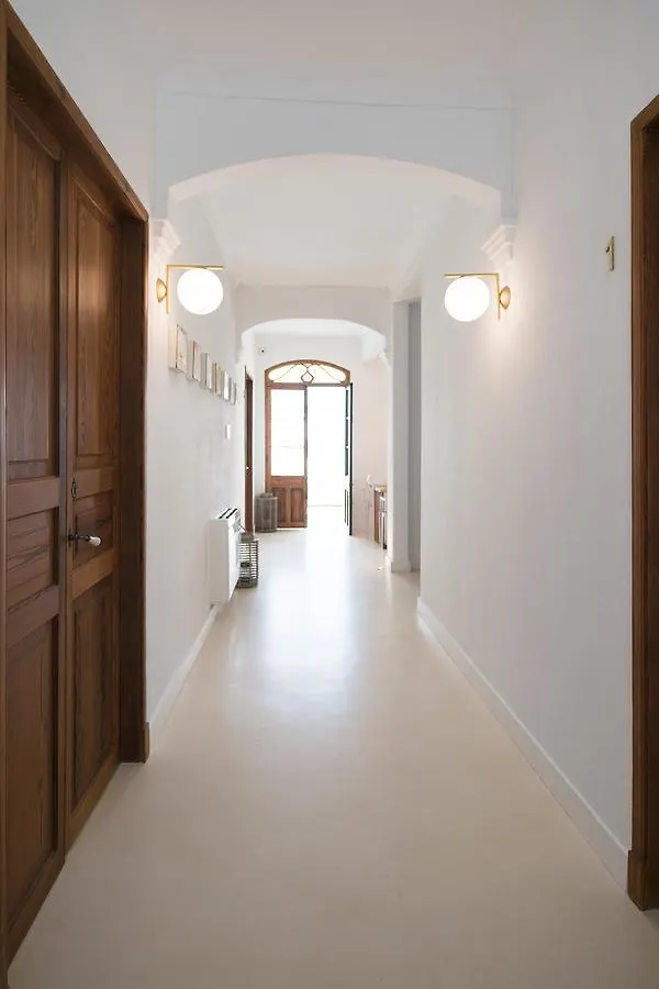 Llonga'S Hostel Ciutadella  Guest house
