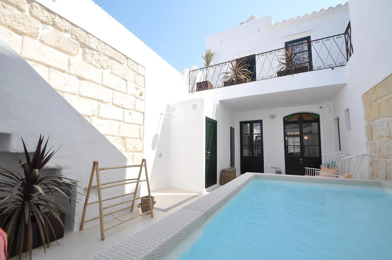 Llonga'S 11Th Youth Hostel Ciutadella  Spain