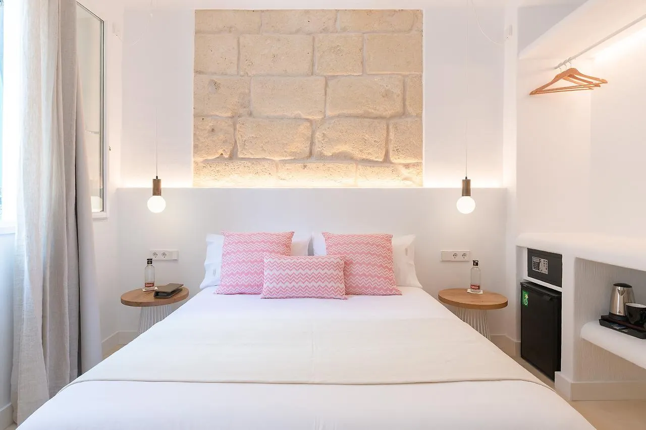 Guest house Llonga'S 11Th Youth Hostel Ciutadella